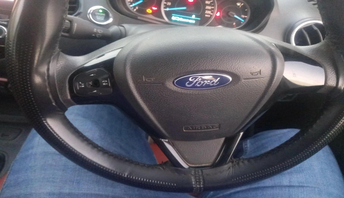 2019 Ford New Figo TITANIUM 1.2 PETROL MT, Petrol, Manual, 64,376 km, interior