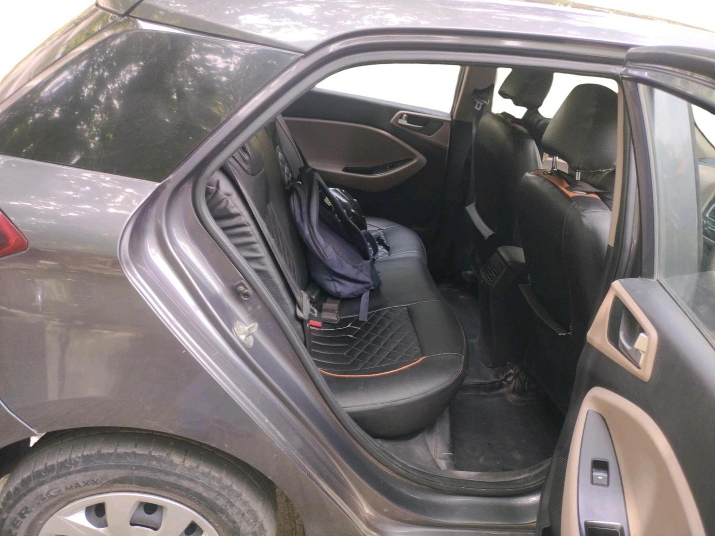2019 Hyundai Elite i20 MAGNA PLUS 1.2, Petrol, Manual, 33,664 km, interior
