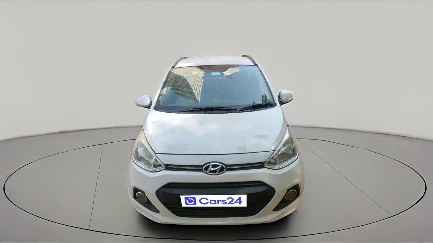 2016 Hyundai Grand i10 SPORTZ 1.2 KAPPA VTVT, Petrol, Manual, 2,04,746 km, exterior