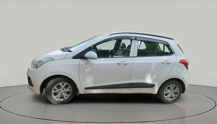 2016 Hyundai Grand i10 SPORTZ 1.2 KAPPA VTVT, Petrol, Manual, 2,04,746 km, exterior