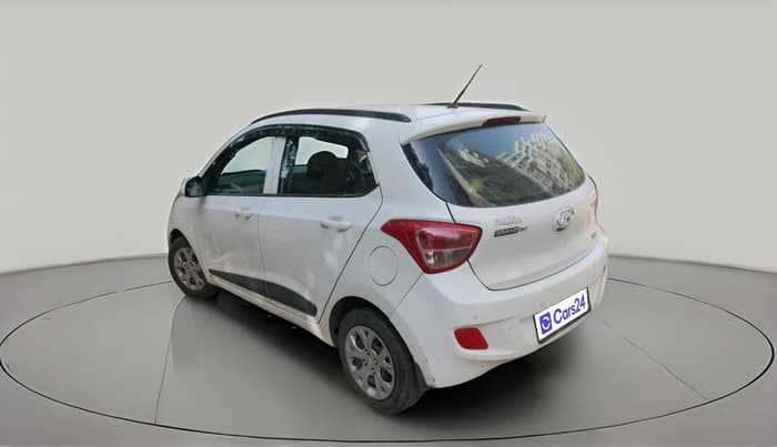 2016 Hyundai Grand i10 SPORTZ 1.2 KAPPA VTVT, Petrol, Manual, 2,04,746 km, exterior