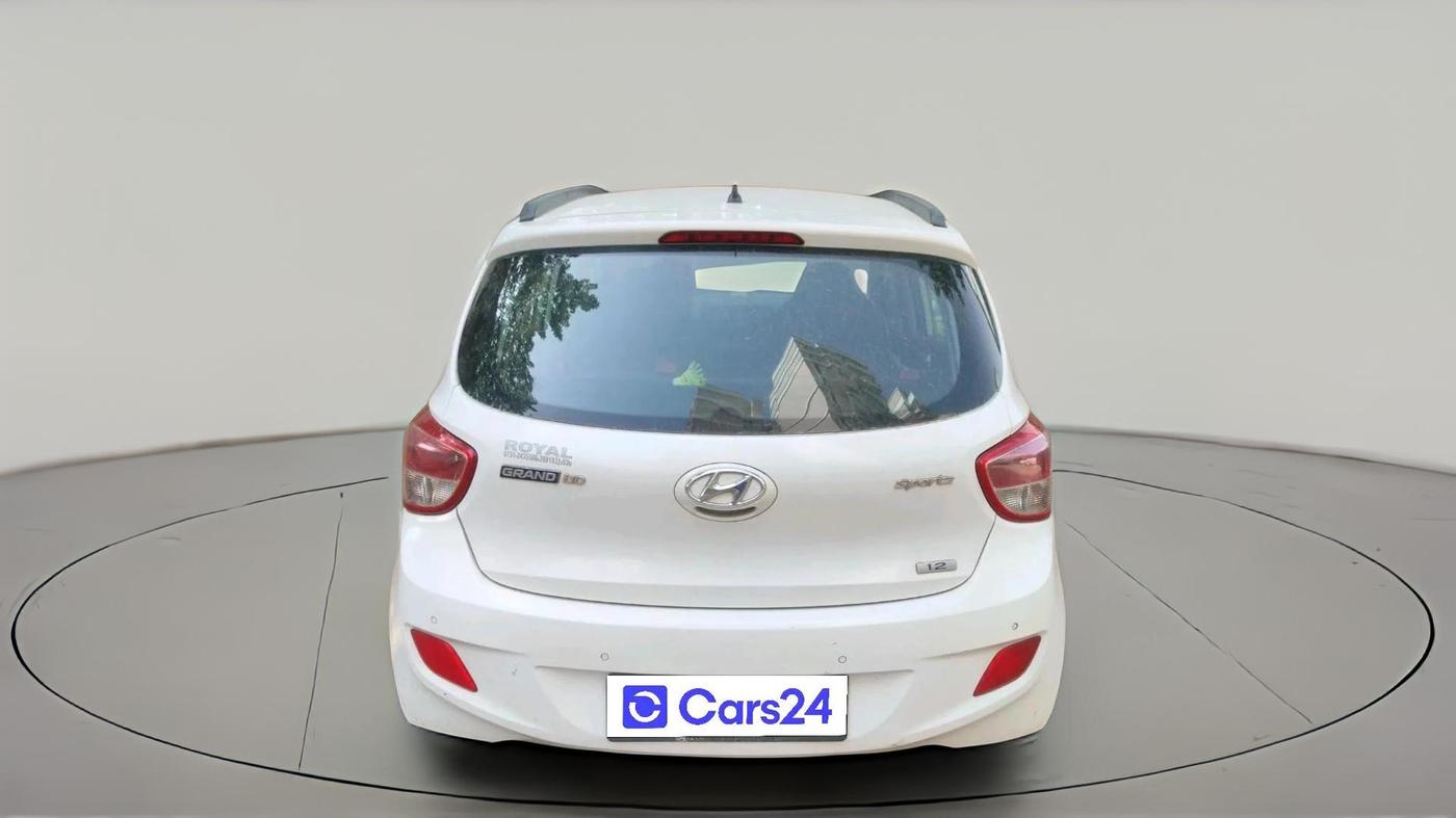 2016 Hyundai Grand i10 SPORTZ 1.2 KAPPA VTVT, Petrol, Manual, 2,04,746 km, exterior