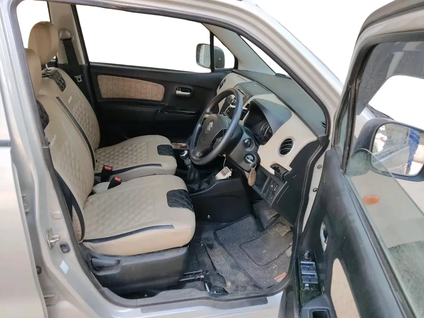 2018 Maruti Wagon R 1.0 VXI, Petrol, Manual, 29,991 km, interior