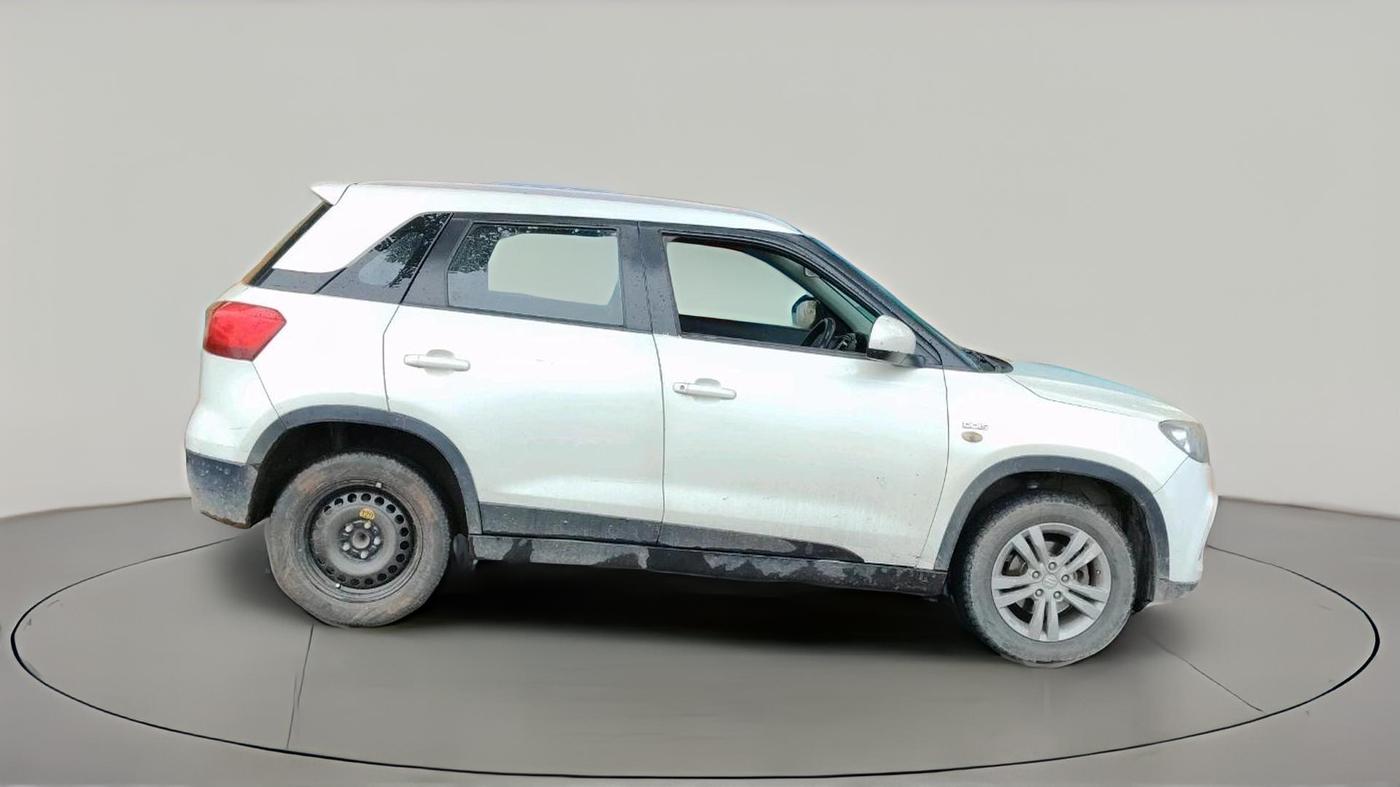 2016 Maruti Vitara Brezza ZDI, Diesel, Manual, 1,17,141 km, exterior