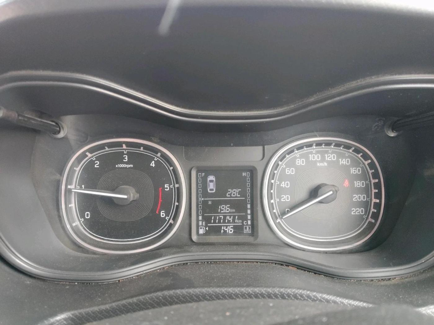 2016 Maruti Vitara Brezza ZDI, Diesel, Manual, 1,17,141 km, interior