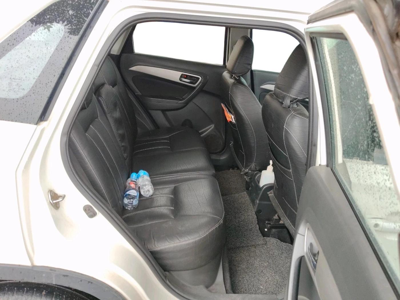 2016 Maruti Vitara Brezza ZDI, Diesel, Manual, 1,17,141 km, interior