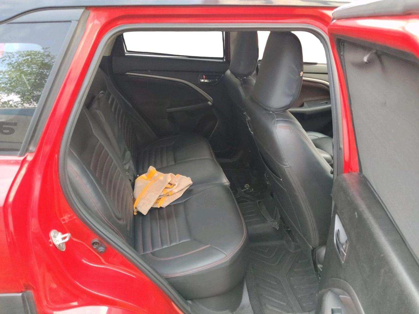 2022 Maruti BREZZA ZXI SMART HYBRID , Petrol, Manual, 49,673 km, interior