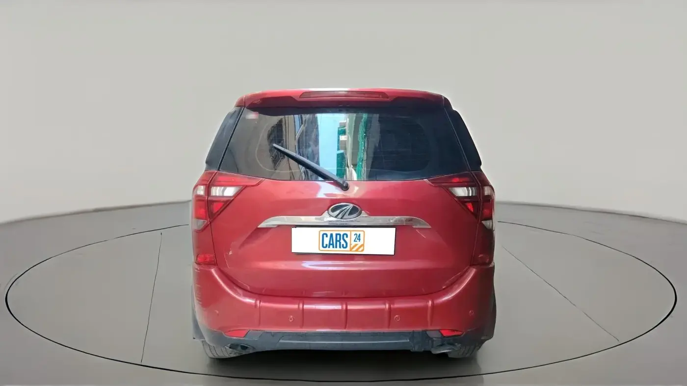 2018 Mahindra XUV500 W11, Diesel, Manual, 78,000 km, exterior