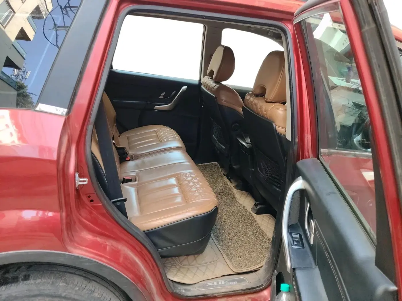 2018 Mahindra XUV500 W11, Diesel, Manual, 78,000 km, interior