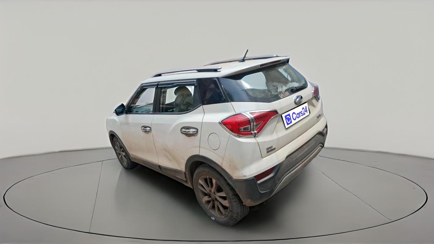 2019 Mahindra XUV300 W8 (O) 1.5 DIESEL AMT, Diesel, Automatic, 88,291 km, exterior