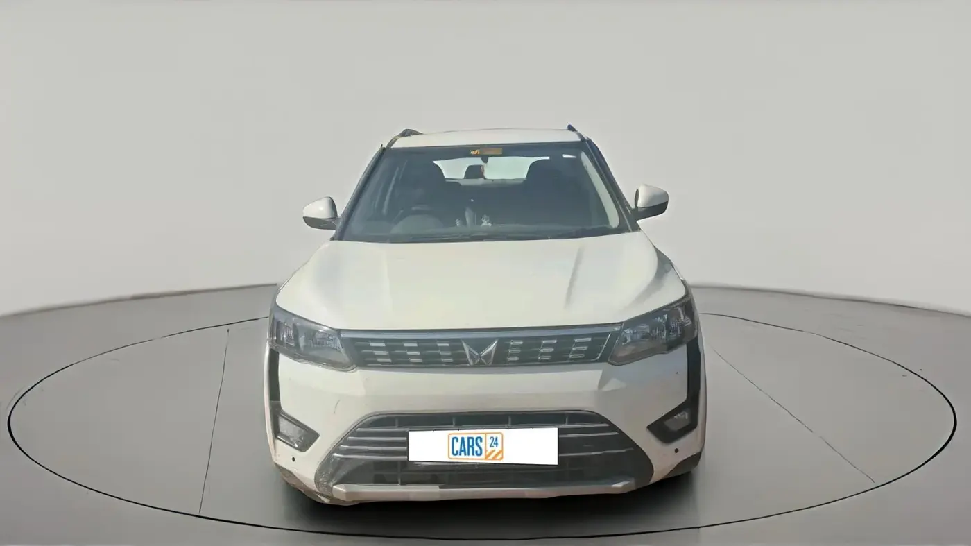 2022 Mahindra XUV300 W6 1.5 Sunroof Diesel, Diesel, Manual, 94,000 km, exterior