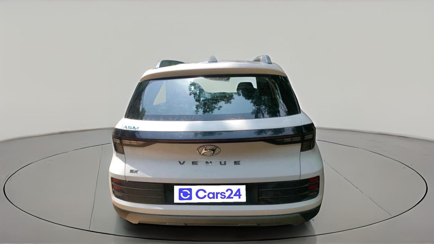 2023 Hyundai VENUE SX 1.2 PETROL, Petrol, Manual, 16,163 km, exterior