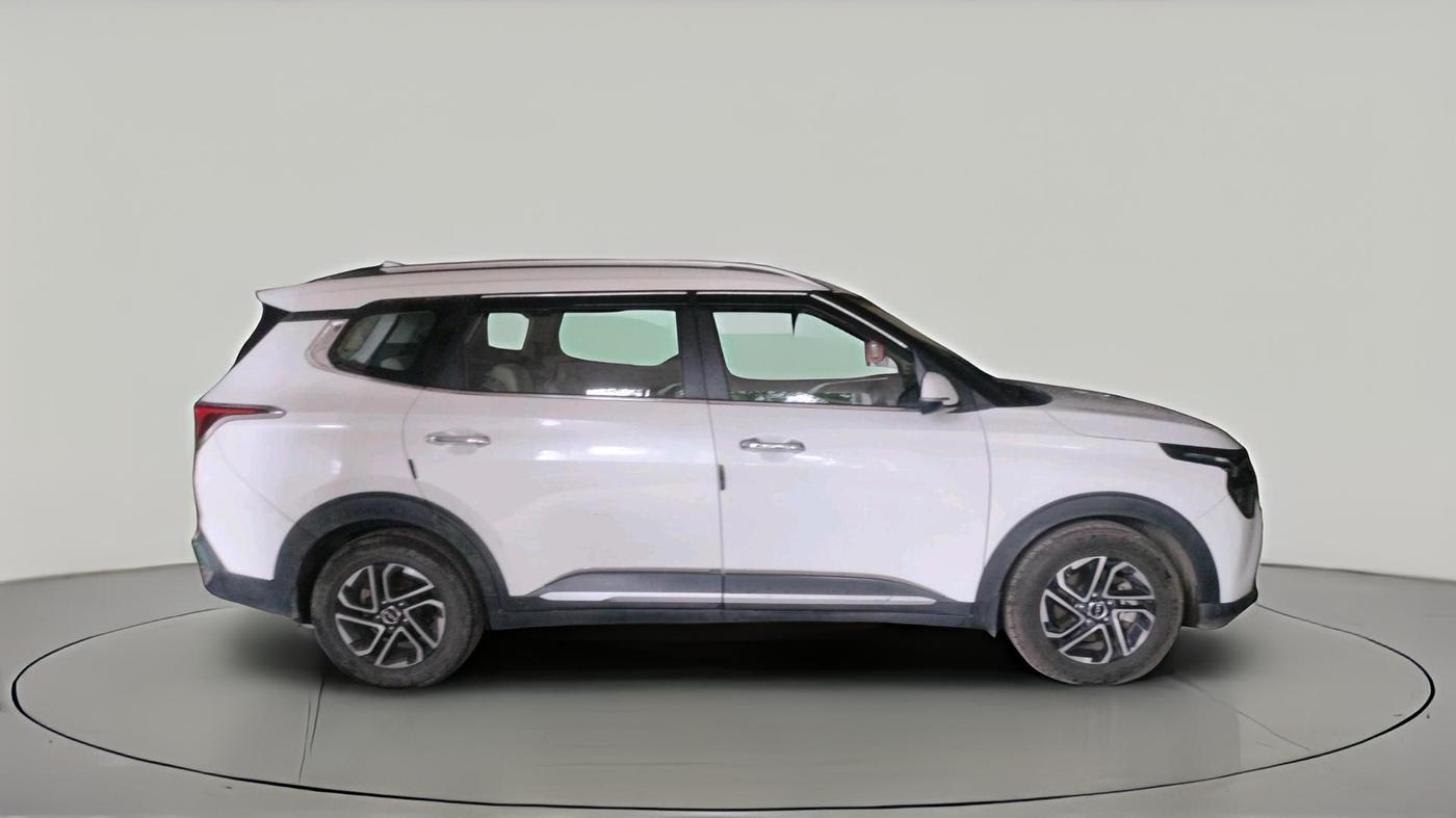 2022 KIA CARENS LUXURY PLUS 1.5 DIESEL 6 STR, Diesel, Manual, 50,070 km, exterior