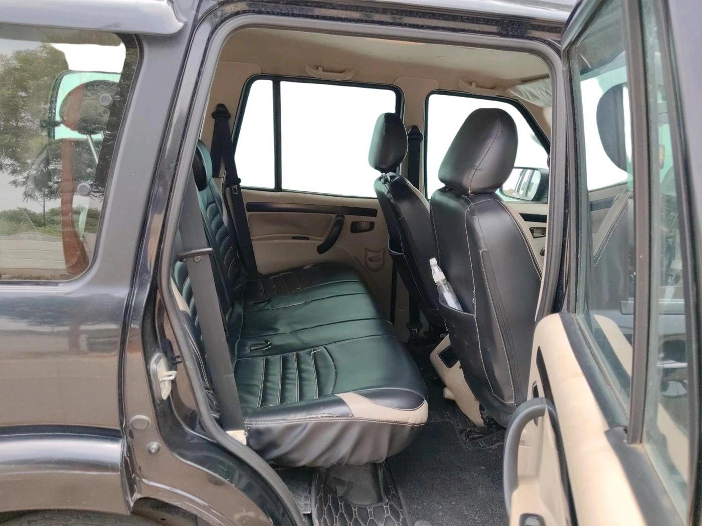 2023 Mahindra SCORPIO CLASSIC S11 7STR, Diesel, Manual, 67,127 km, interior