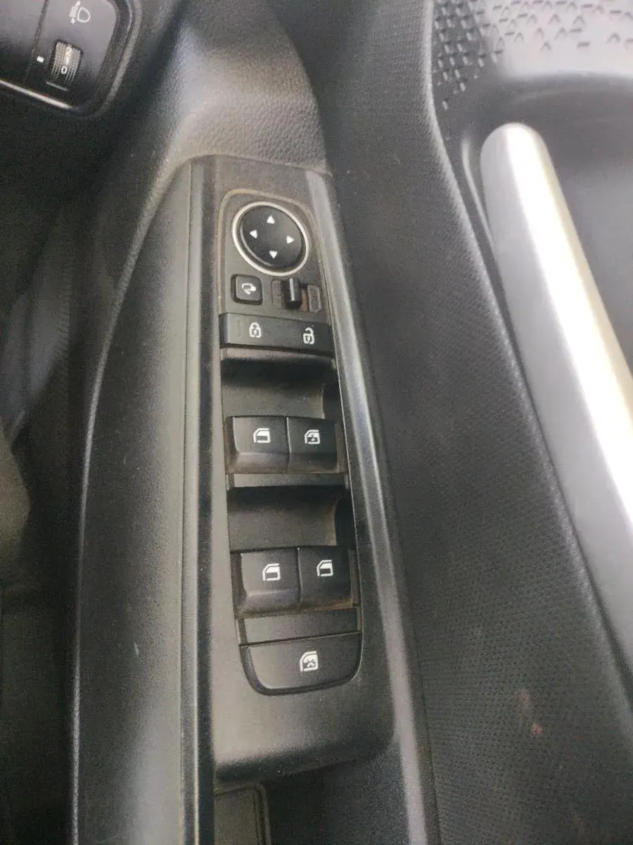2021 KIA SONET HTK PLUS 1.2, Petrol, Manual, 47,822 km, interior