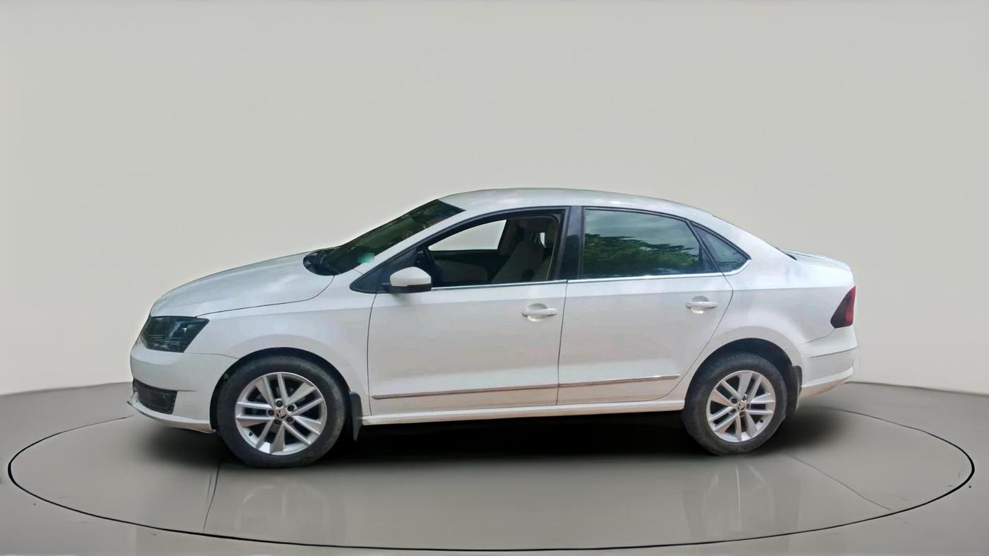 2021 Skoda Rapid STYLE TSI, Petrol, Manual, 69,631 km, exterior