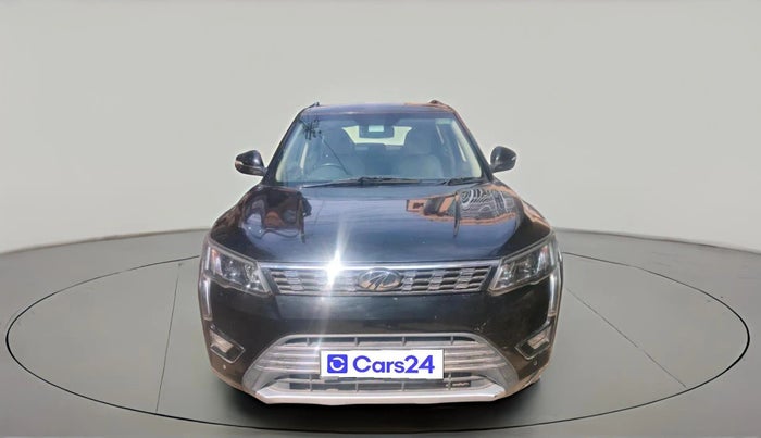 2021 Mahindra XUV300 W8 (O) 1.5 DIESEL, Diesel, Manual, 1,05,795 km, exterior