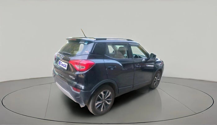 2021 Mahindra XUV300 W8 (O) 1.5 DIESEL, Diesel, Manual, 1,05,795 km, exterior