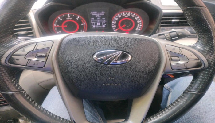 2021 Mahindra XUV300 W8 (O) 1.5 DIESEL, Diesel, Manual, 1,05,795 km, interior