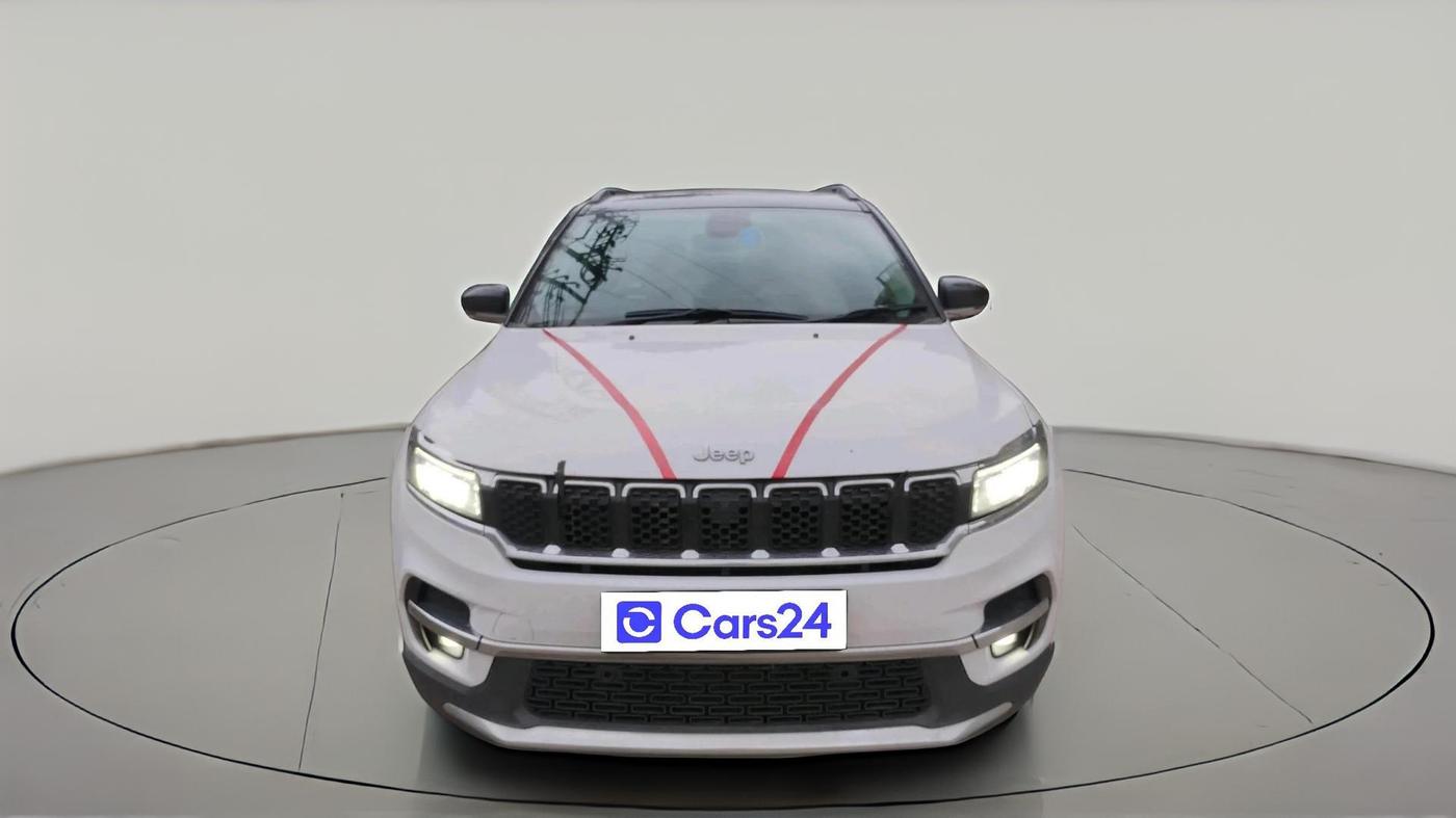 2026 Jeep MERIDIAN LIMITED (O) 4X2 AT, Diesel, Automatic, 6,182 km, exterior