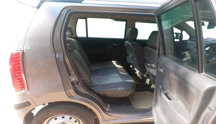 2011 Maruti Wagon R 1.0 LXI CNG, Petrol, Manual, 51,907 km, interior
