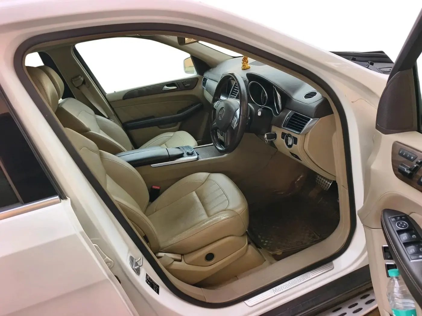 2016 Mercedes Benz GL Class 350 CDI 4Matic, Diesel, Automatic, 1,20,000 km, interior