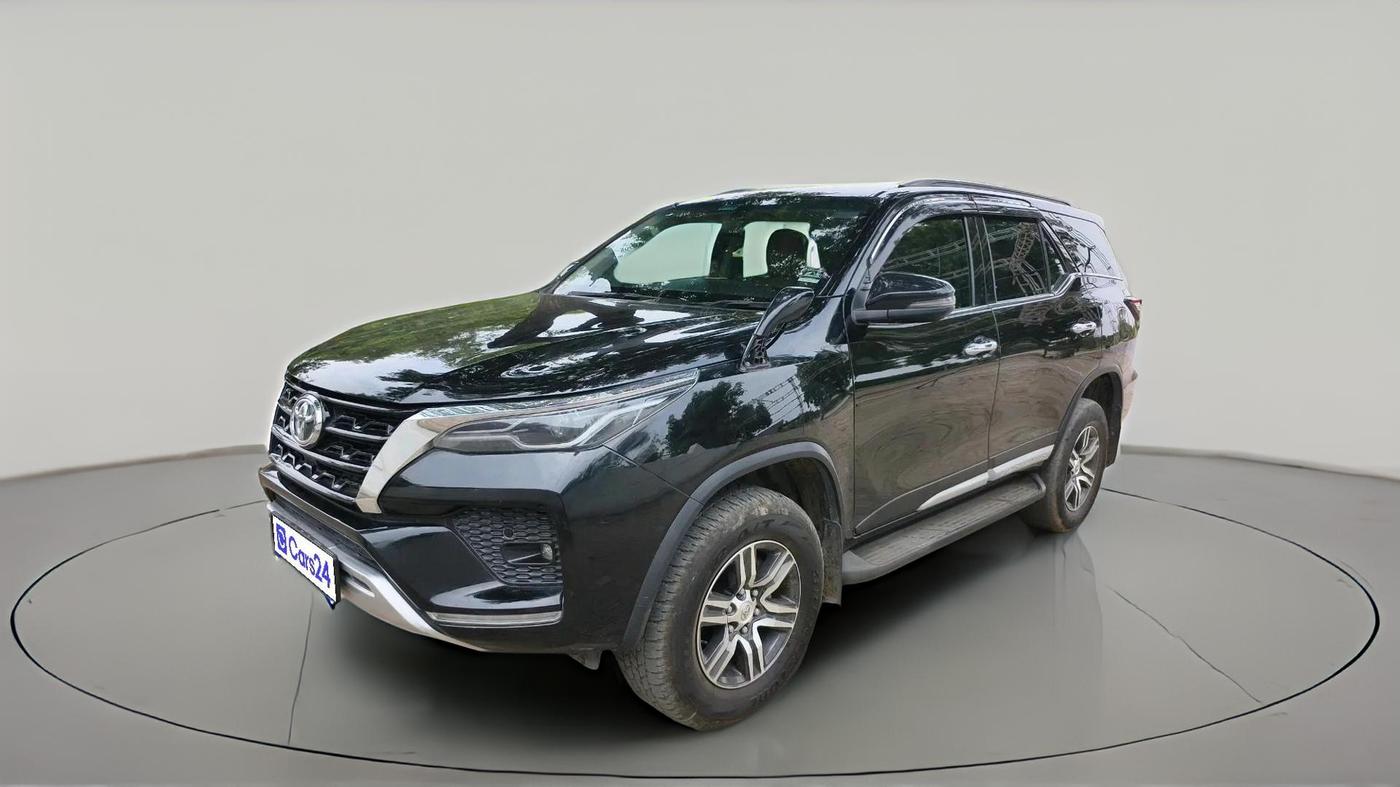 2023 Toyota Fortuner 4X2 AT 2.8 DIESEL, Diesel, Automatic, 82,562 km, exterior