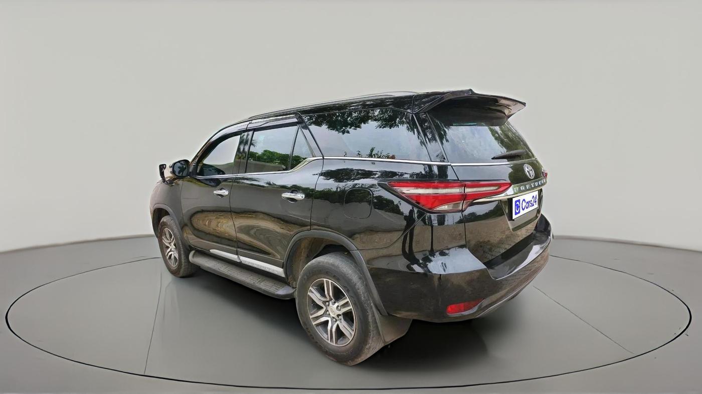 2023 Toyota Fortuner 4X2 AT 2.8 DIESEL, Diesel, Automatic, 82,562 km, exterior