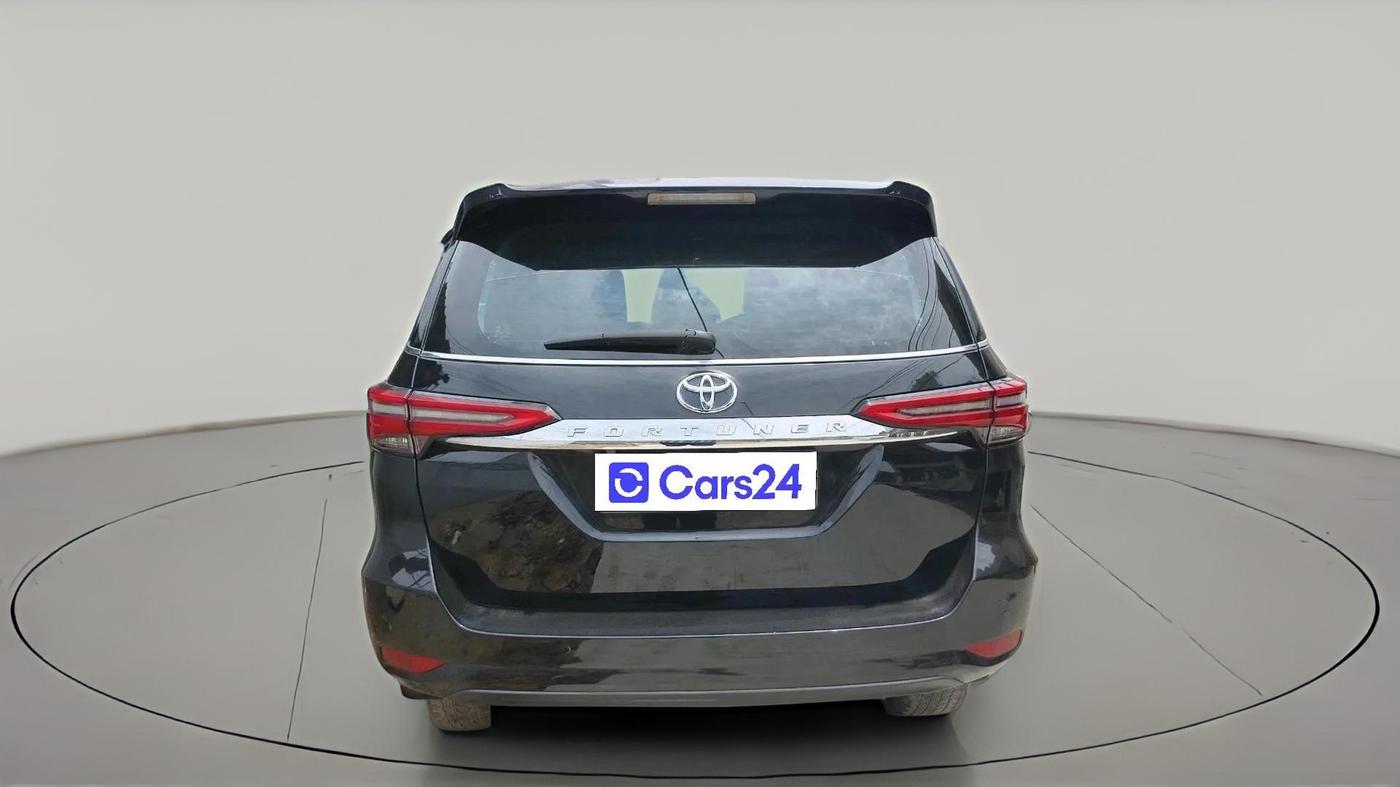 2023 Toyota Fortuner 4X2 AT 2.8 DIESEL, Diesel, Automatic, 82,562 km, exterior