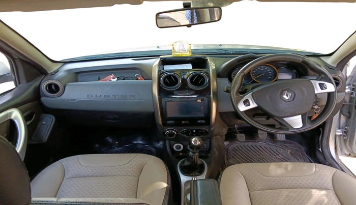 2016 Renault Duster 110 PS RXZ 4X4 MT DIESEL, Diesel, Manual, 1,33,699 km, interior