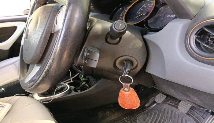 2016 Renault Duster 110 PS RXZ 4X4 MT DIESEL, Diesel, Manual, 1,33,699 km, interior