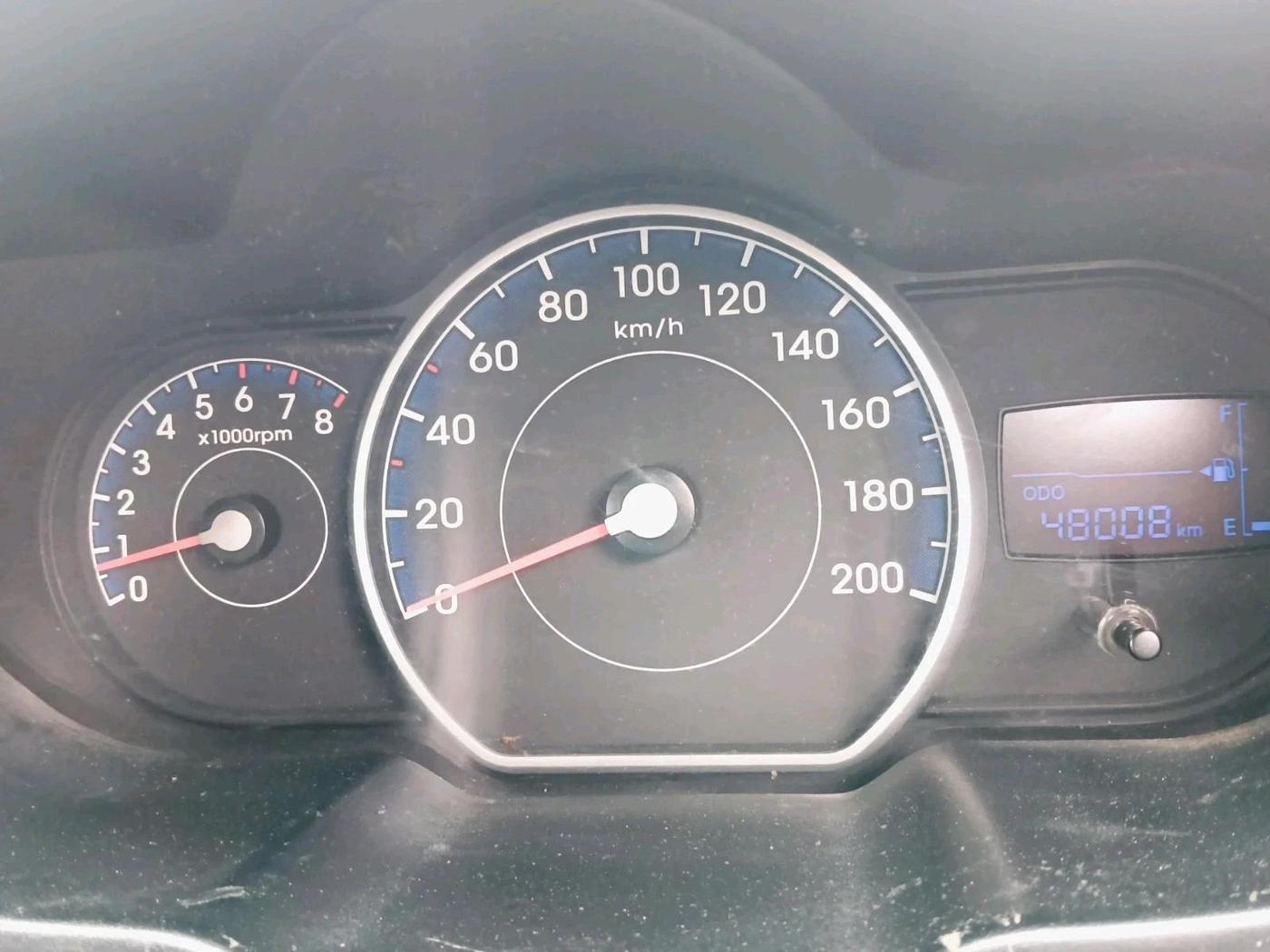2014 Hyundai i10 SPORTZ 1.1, Petrol, Manual, 48,008 km, interior