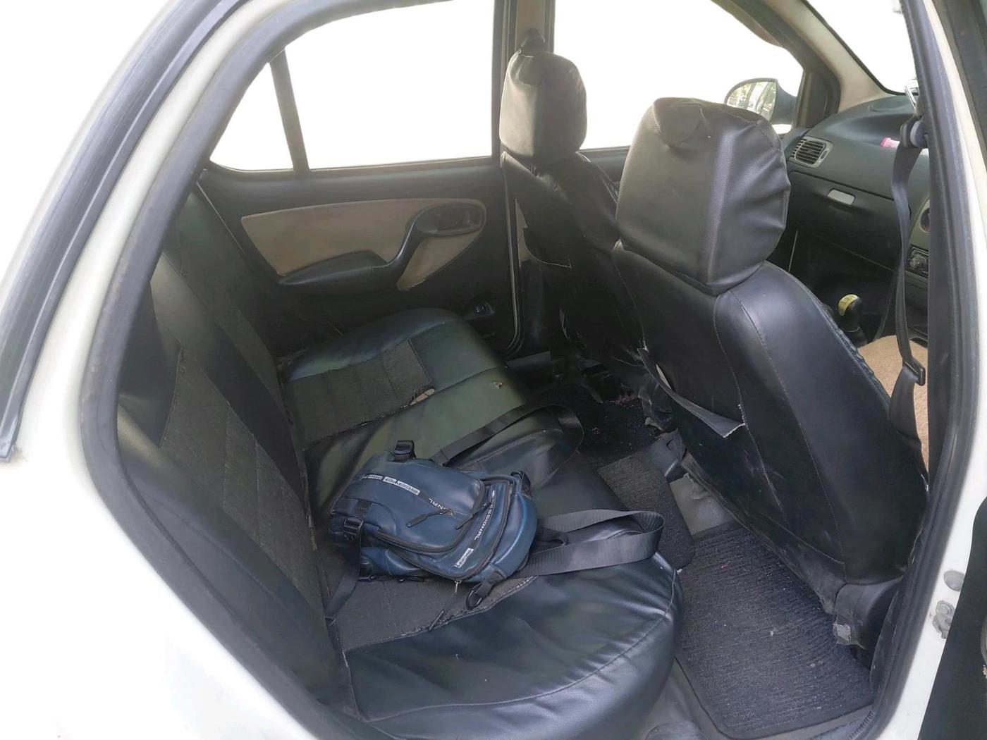 2013 Tata Indigo ECS LX CR4, Diesel, Manual, 56,950 km, interior