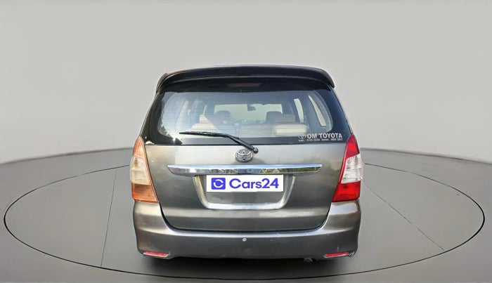 2012 Toyota Innova 2.5 GX 7 STR, Diesel, Manual, 2,65,972 km, exterior
