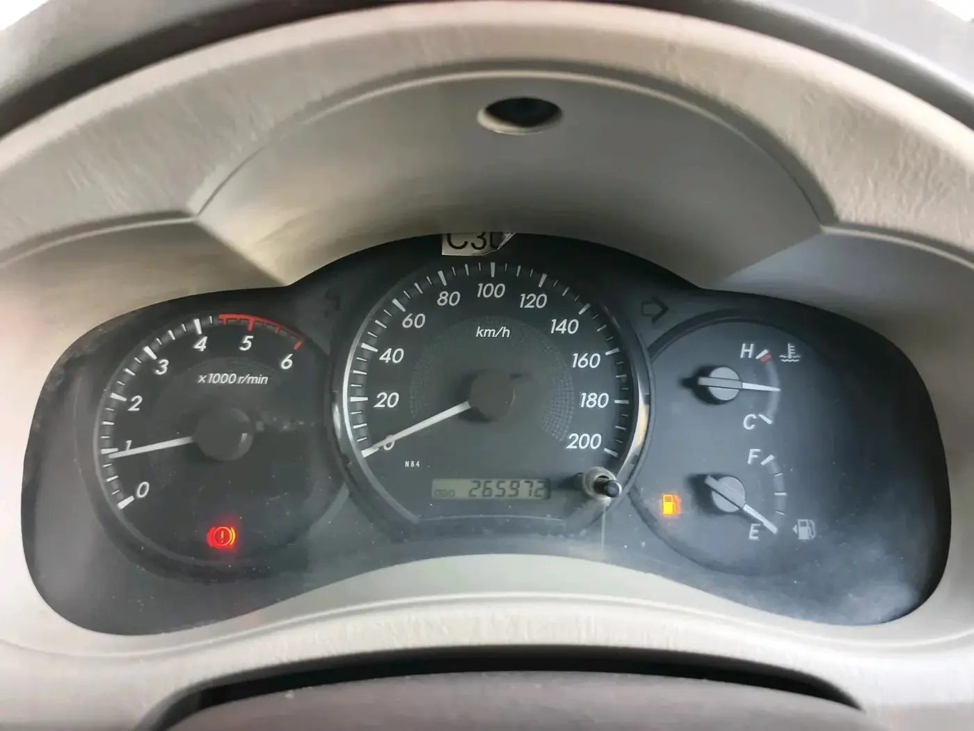 2012 Toyota Innova 2.5 GX 7 STR, Diesel, Manual, 2,65,972 km, interior