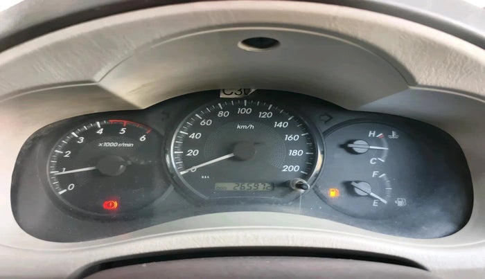 2012 Toyota Innova 2.5 GX 7 STR, Diesel, Manual, 2,65,972 km, interior