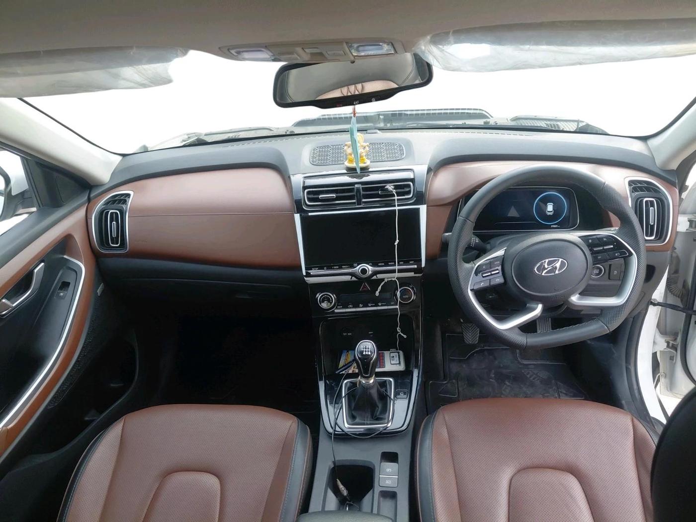 2023 Hyundai ALCAZAR PLATINUM 1.5 MT 7STR, Diesel, Manual, 37,859 km, interior