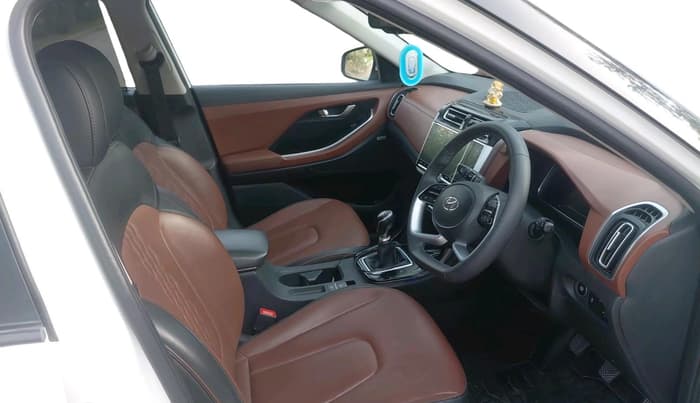 2023 Hyundai ALCAZAR PLATINUM 1.5 MT 7STR, Diesel, Manual, 37,859 km, interior