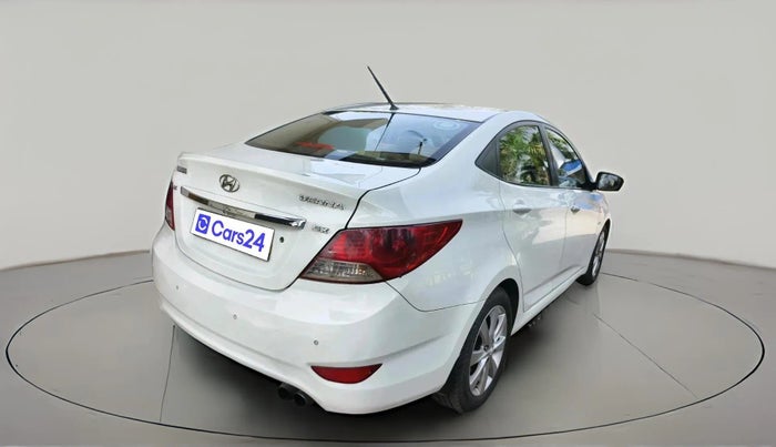 2011 Hyundai Verna FLUIDIC 1.6 CRDI SX, Diesel, Manual, 1,02,755 km, exterior