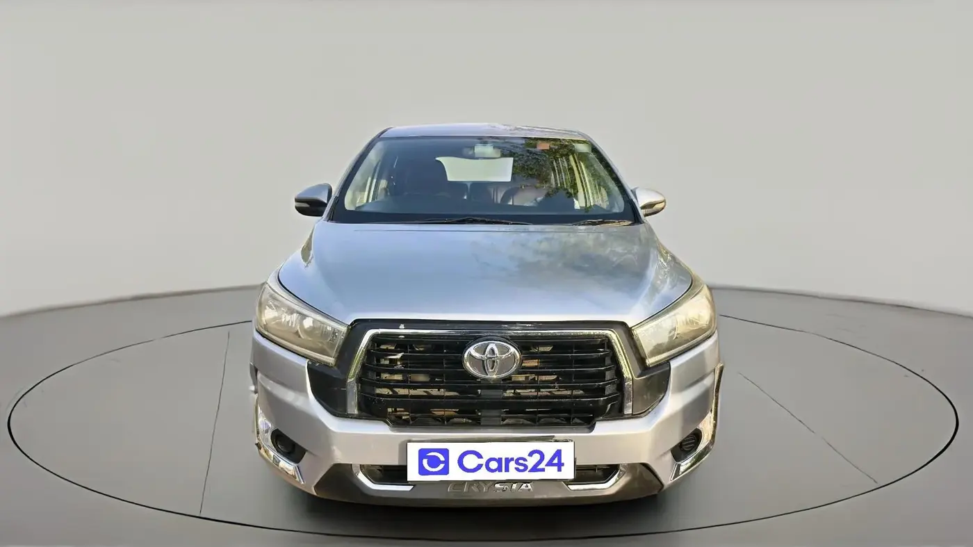 2016 Toyota Innova Crysta 2.4 GX 8 STR, Diesel, Manual, 1,69,470 km, exterior