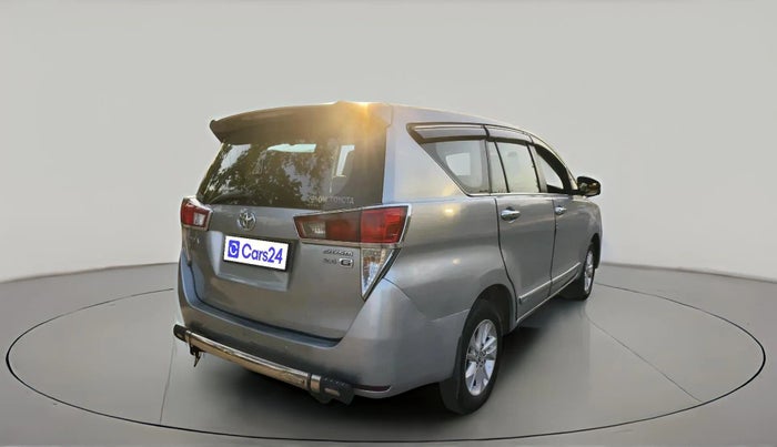 2016 Toyota Innova Crysta 2.4 GX 8 STR, Diesel, Manual, 1,69,470 km, exterior