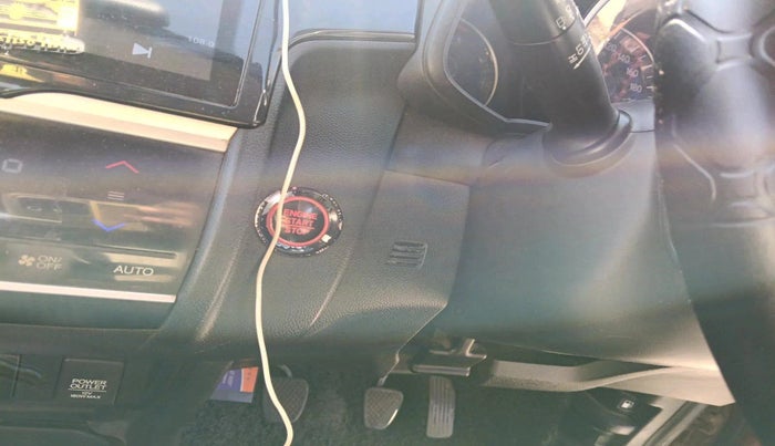 2017 Honda WR-V 1.5L I-DTEC VX MT, Diesel, Manual, 1,65,309 km, interior