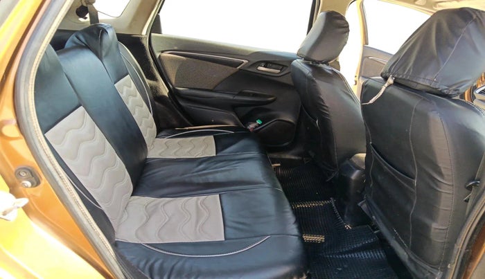 2017 Honda WR-V 1.5L I-DTEC VX MT, Diesel, Manual, 1,65,309 km, interior