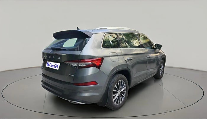 2022 Skoda Kodiaq L&K, Petrol, Automatic, 1,71,819 km, exterior