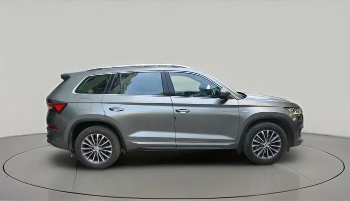 2022 Skoda Kodiaq L&K, Petrol, Automatic, 1,71,819 km, exterior