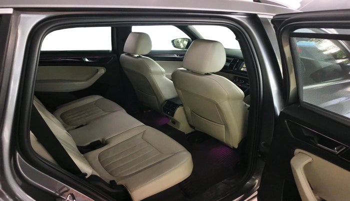 2022 Skoda Kodiaq L&K, Petrol, Automatic, 1,71,819 km, interior