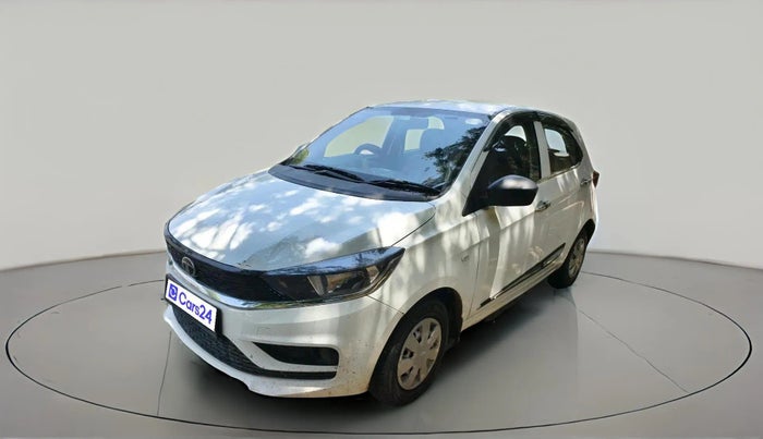 2025 Tata Tiago XE PETROL, CNG, Manual, 20,717 km, exterior