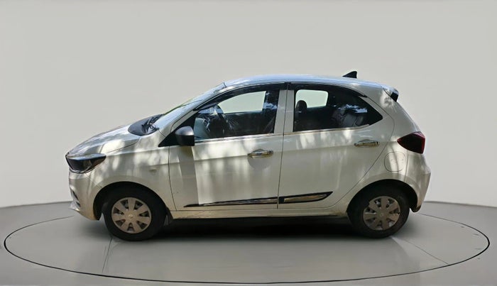 2025 Tata Tiago XE PETROL, CNG, Manual, 20,717 km, exterior