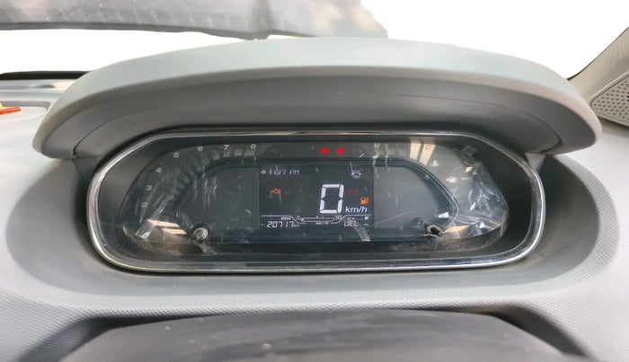 2025 Tata Tiago XE PETROL, CNG, Manual, 20,717 km, interior
