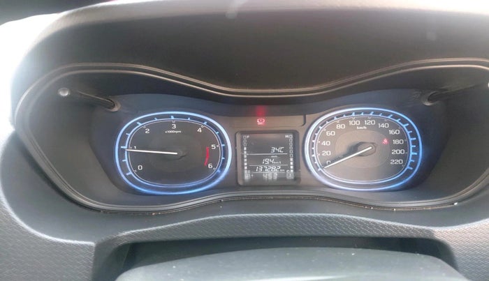 2016 Maruti Vitara Brezza ZDI PLUS DUAL TONE, Diesel, Manual, 1,37,282 km, interior